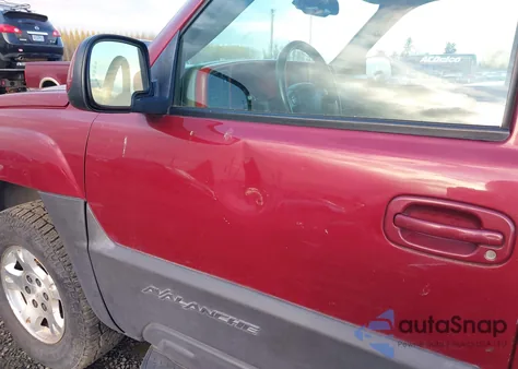 2004 Chevrolet Avalanche 1500 z USA, uszkodzony, nr VIN 3GNEK12T14G167876